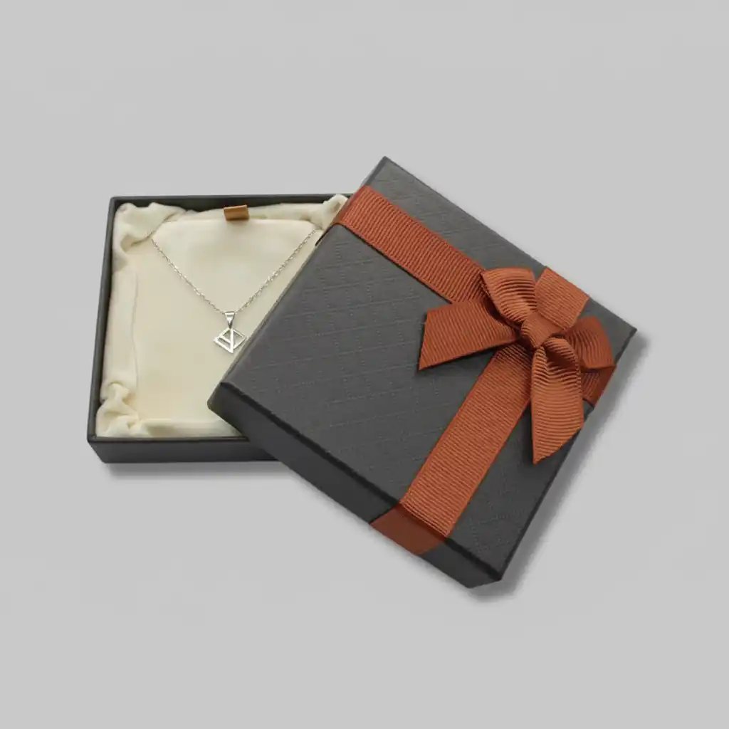 custom-printed-charms-packaging-boxes